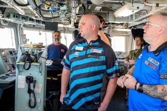 Rob Cross and Peter Wright 'privileged' to be invited on British Royal Navy frigate