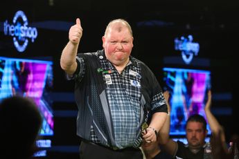 John Henderson loses just four legs in rout of Jim Long to reach World Seniors Darts Championship final