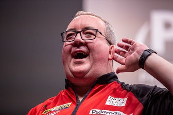 "He punished every single mistake" - Stephen Bunting looks back on lost final against Raymond van Barneveld