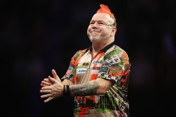 Stats reveal Peter Wright's winning percentage is declining at alarming rate