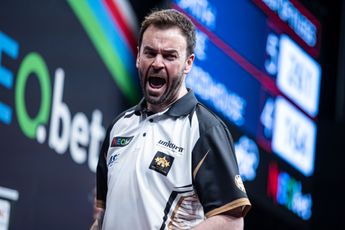 Ross Smith and Michael Smith reach semi-finals at European Darts Open after surviving thrillers