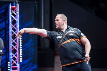 "My darts career is on the back burner for a while" - Dirk van Duijvenbode works extremely hard to play pain-free again
