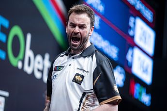 Rampant Ross Smith produces sublime display to down Josh Rock in World Matchplay opener