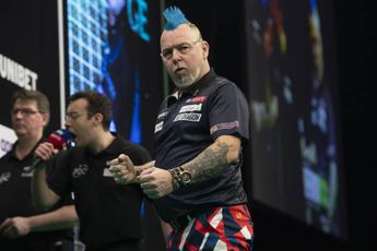 Wright, Aspinall and Whitlock through to second round in 'World Cup of Shirts'
