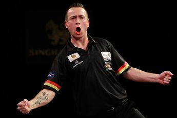 De Vos reacts after claiming PDC Tour Card at European Q-School: "It's my highest achievement in my career"