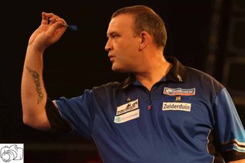 McGeeney and Durrant complete line-up semi-finals at Finder Darts Masters