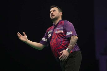 Clayton wins PDC Home Tour Group Eight with trio of victories