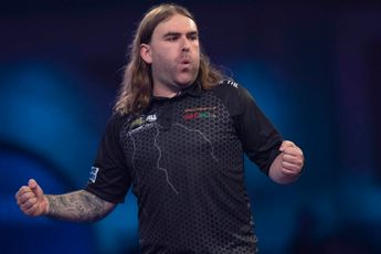 Searle produces brilliant display to defeat Gray and claim PDC Home Tour Group Six with three straight wins