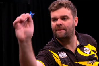Target Darts nimmt den talentierten Adam Mould unter Vertrag