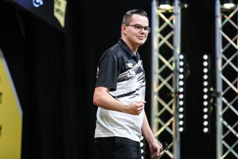 Van Veen mit 106er Average siegreich; Price und Cullen mit Whitewash ins Halbfinale