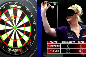 VIDEO: Turner en Hammond nemen het tegen elkaar op in potje Forfeit Darts