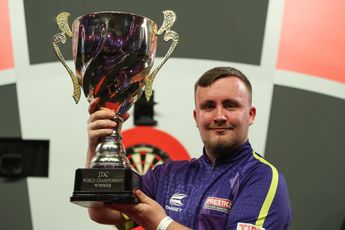 15-jarige Littler droomt van carrière bij de PDC na JDC-wereldtitel: ''Ik zou ze graag willen vergezellen''