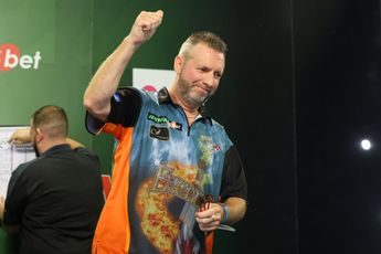 "“Ik was woedend op mezelf omdat ik deed wat ik deed" - David Cameron herstelt zich van slechte eerste kwalificatie en plaatst zich voor World Seniors Matchplay