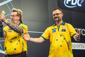 ''Ik bewonder hem enorm'' - Hechte band tussen Australiërs is mogelijke sleutel voor nieuw succes op World Cup of Darts