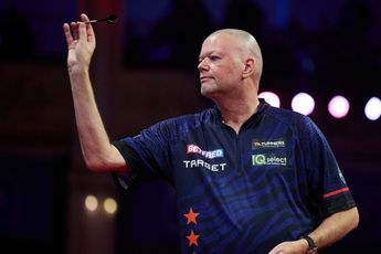 ''Het is gewoon niet genoeg'' - Raymond van Barneveld realistisch na exit tegen Jonny Clayton op World Matchplay