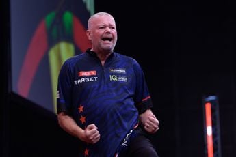 Van Barneveld met zwaarbevochten zege op Pietreczko naar finaledag op Swiss Darts Trophy