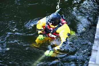 VIDEO: "Når minuttene teller" Fra sist helgs leteaksjon - og alle de som ville redde liv