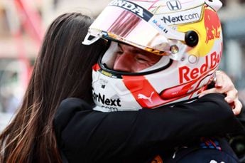 Wie is Kelly Piquet - de vriendin van Max Verstappen?