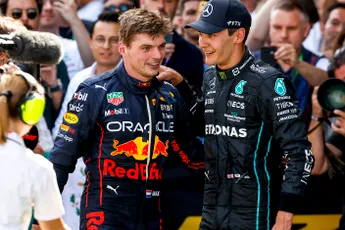 ‘Alsof ik weer in F2 of F3 vocht’ - Russell roemt 'natuurlijk' gevecht met Verstappen