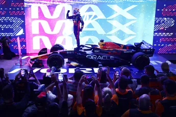 Jenson Button verdedigt prestaties Verstappen: 'Dat moeten we ons wel realiseren'