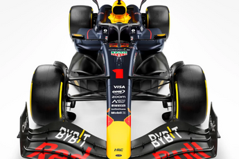 'Red Bull Racing heeft Mercedes gekopieerd met ontwerp RB20'