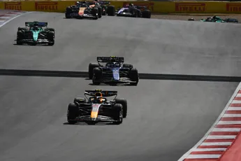 Verstappen over potentiële teamgenoot: "Het is ingewikkeld"