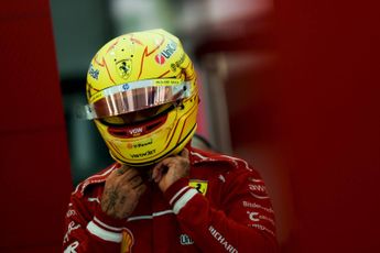 Hamilton vindt nieuwe Ferrari nog geen "grote upgrade" vergeleken met zijn Mercedes van de laatste jaren