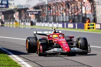 Hamilton teleurgesteld na eerste Ferrari-kwalificatie: "Ik had zeker niet verwacht dat we hier zouden staan"