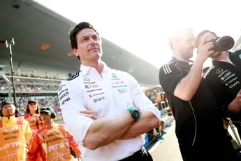 Wolff vindt timing van V10 discussie frappant: "Plotseling begint de manipulatie"