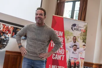 Robert Doornbos kritisch: "Red Bull blijft hannesen met tweede coureur"