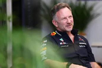 Horner legt teleurstellende race van Red Bull uit: "Dit weekend met twee problemen geworsteld"