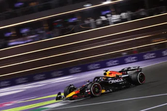De klokt tikt voor Red Bull: "Barcelona, dan moeten ze er echt staan"