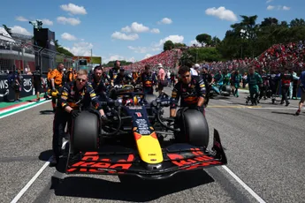 Horner over titelkansen Verstappen: "Dit kampioenschap is een marathon"