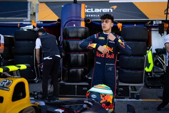 Red Bull vraagt toestemming voor superlicentie van mogelijke vervanger van Verstappen