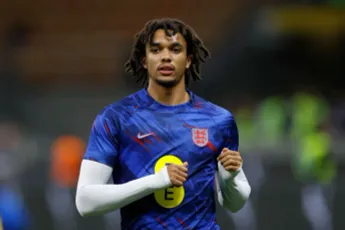 Former Chelsea star slams Liverpool’s Trent Alexander-Arnold as ‘Championship-level’