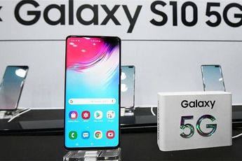 Samsung Galaxy S10 series get Android 12 and One UI 4.0 updates