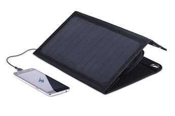 Dodocool DA69 Solar Charger / Power Bank on sale at Amazon