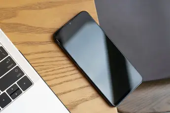 First hands on photos of Meizu Note 9 appear, have a look!