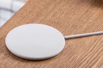 Meizu Wireless Charger Opens Sale Tomorrow For 99 Yuan ($16)