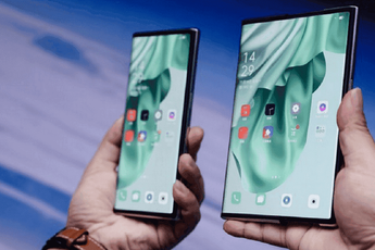 Oppo Foldable smartphone to come next month