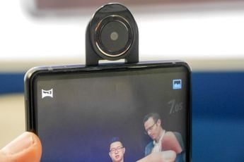 BLUBOO S2 with Rotating Camera Hands-On Video from MWC 2018