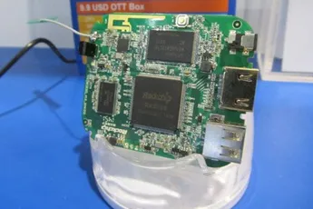 TV Box on the cheap, anyone? KitKat powered $10 TV boxes shown off