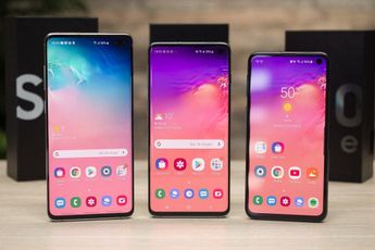 Here are the sizes of the Samsung Galaxy S11 in a real image