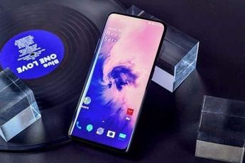 OnePlus 8T Screen: The Best In The Industry