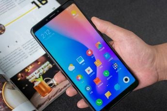 Xiaomi Mi Max 3 Beats oppo R15, iPhone X & vivo X21 In Battery Endurance Test