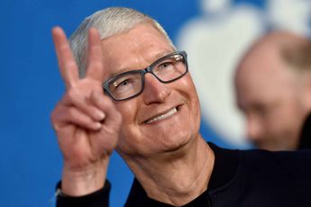 Apple CEO Tim Cook's Salary Almost Hit $100 Million in 2022, the Amount He is Taking in 2023 Will Shock You