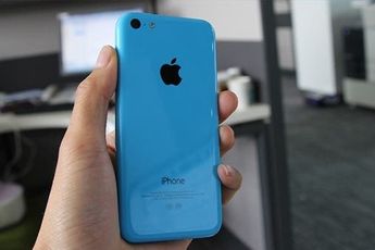 Meizu MX3 shows up in iPhone 5C blue