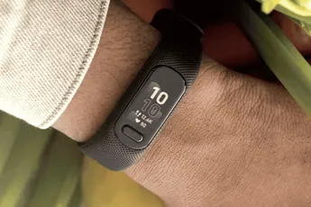 Garmin vivosmart 5 launched: OLED screen and $150 price tag
