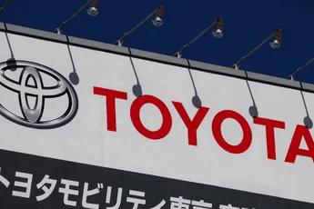 Toyota pressures Japan to raise efforts on infrastructure for EVs
