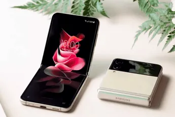 Samsung Galaxy Z Flip 5G update brings August 2022 security patch